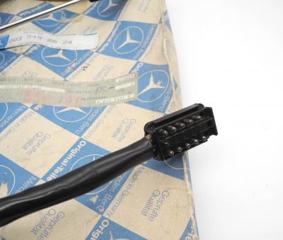 0035452624 Steering column switch