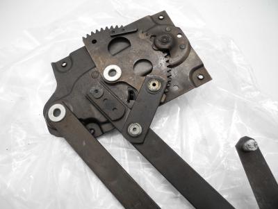 101207351102 Window regulator left  rear door Ponton