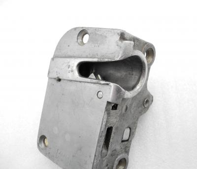 101807200535 Door lock left front door