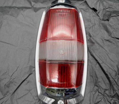 1808200271 Rücklichtdeckel Ponton und 190SL