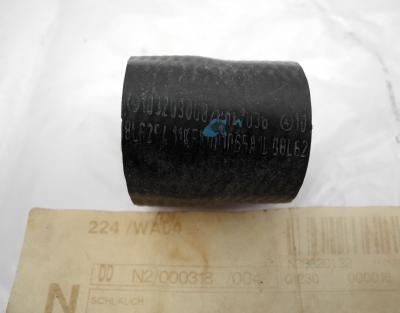 1032030082 Radiator hose M103 M104