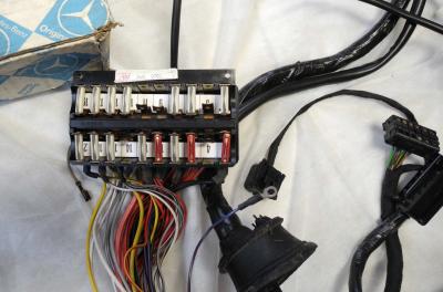 1075400706 Hauptleitungssatz W107 R107 280SL