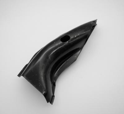 1076201516 Verstärkung links Vorderwand