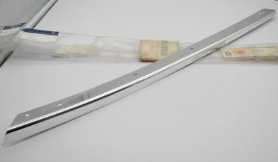 1076981080 Trim strip A-pillar C107