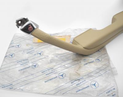 1079701401 Armlehne rechts Creme SL SLC