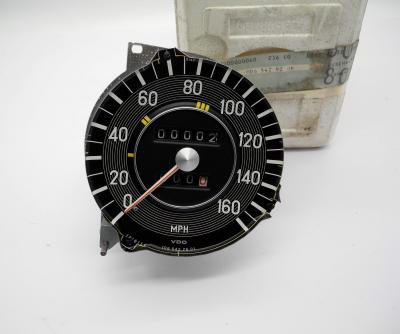 1085427601 Tachometer US-Version MPH