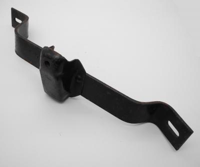 1088800114 Bumper bracket