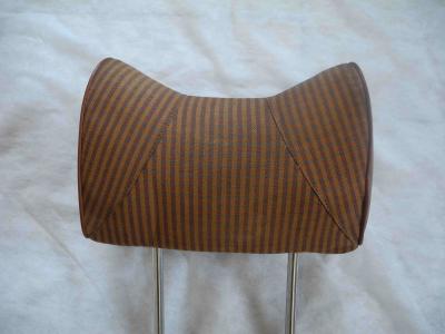 1089704850 Kopfstütze Hasenohr Cognac