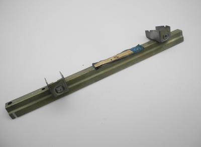 1107300515 Fensterführung linke Fondtür Heckflosse