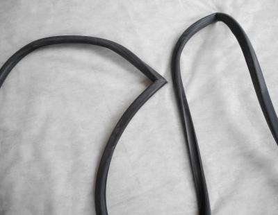 1107500377 Heckdeckeldichtung Heckflosse