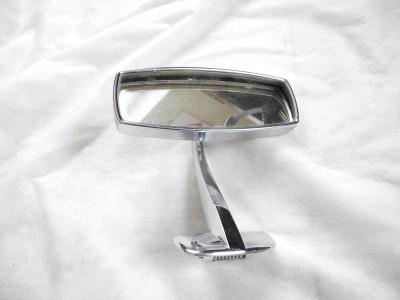 1108100317 Rückspiegel Heckflosse W100