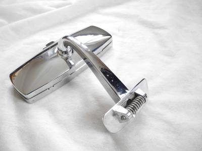 1108100317 Rückspiegel Heckflosse W100