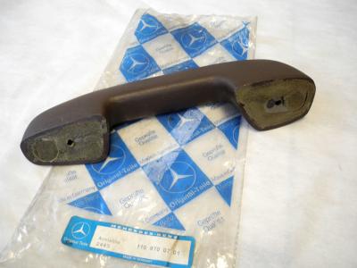 1109700701 Armlehne links Braun Heckflosse