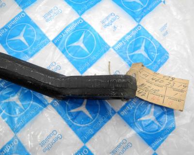 1114602319 Steering intermediate lever W111