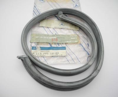 1137951222 Seal for hard- and softtop Pagoda
