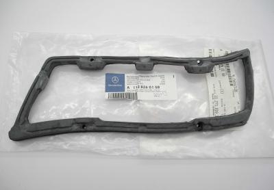 1138260158 Left taillight seal W113