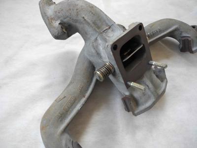 1151423301 Exhaust manifold for engine M115