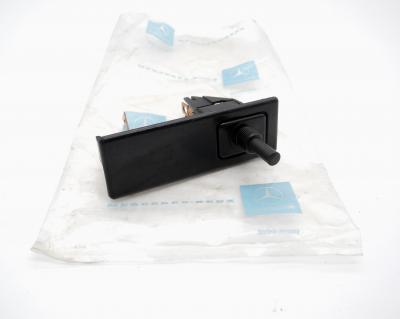 1158200050 Trunk light