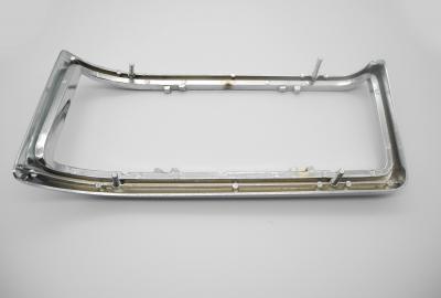 1158260259 Zierrahmen Rücklicht rechts