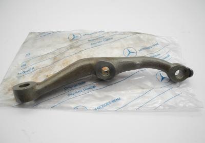 1233322120 Lenkspurhebel rechts Vorderachse