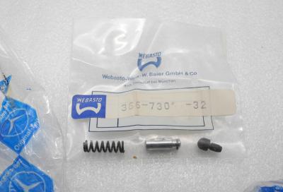 1235860178 Repair kit for mechanical sunroof locking lever 