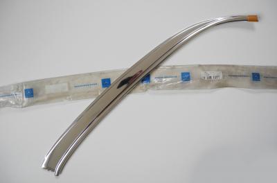 1236980289 Zierleiste rechts an C-Säule