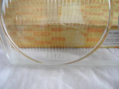 1238260490 Headlight lens right Bosch W123