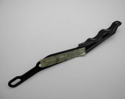 1244920441 Front exhaust mount on transmission