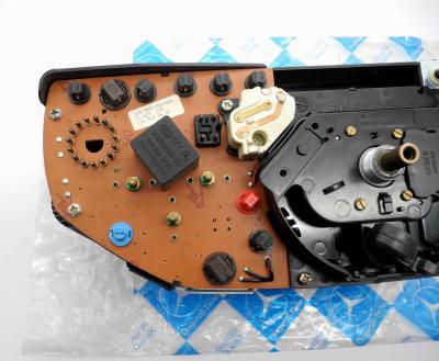 1245425668 Kombiinstrument W124 Diesel