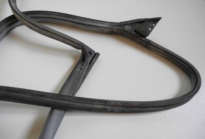 1247200878 Front right door seal