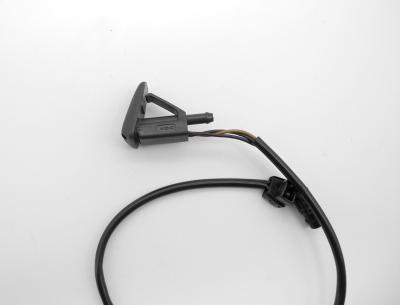 1248601947 Wischwasserdüse links beheizt W124