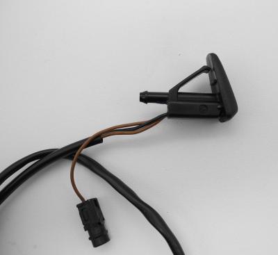 1248602047 Wischwasserdüse rechts beheizt W124