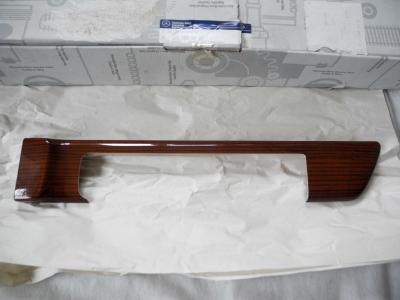 1267200422 Zierleiste Beifahrertür Zebrano W126