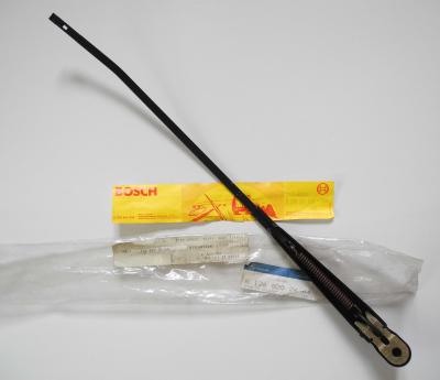 1268202444 Front right wiper arm W126 RHD