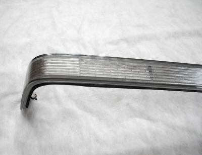 1408203964 Light strip on the left rear lamps W140