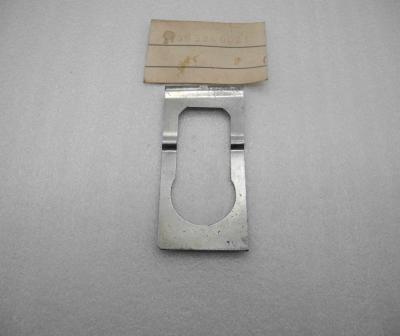 1899940021 Sicherungsblech Heckdeckel W189 300d