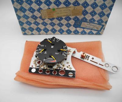 2015421301 Instrument cluster W201