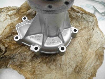 6022000120 Wasserpumpe OM601 OM602 OM603