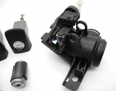 Locking system suitable for Mercedes W202 and W210