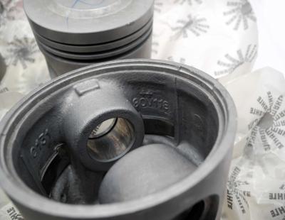 Genuine Mahle pistons for BMW